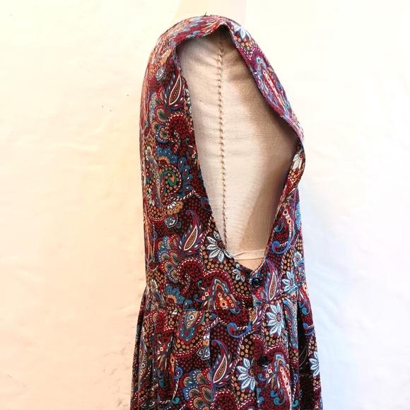 Vintage modest floral pinafore apron dress. Via Sant Andrea. Size 15. Medium. - Picture 3 of 16